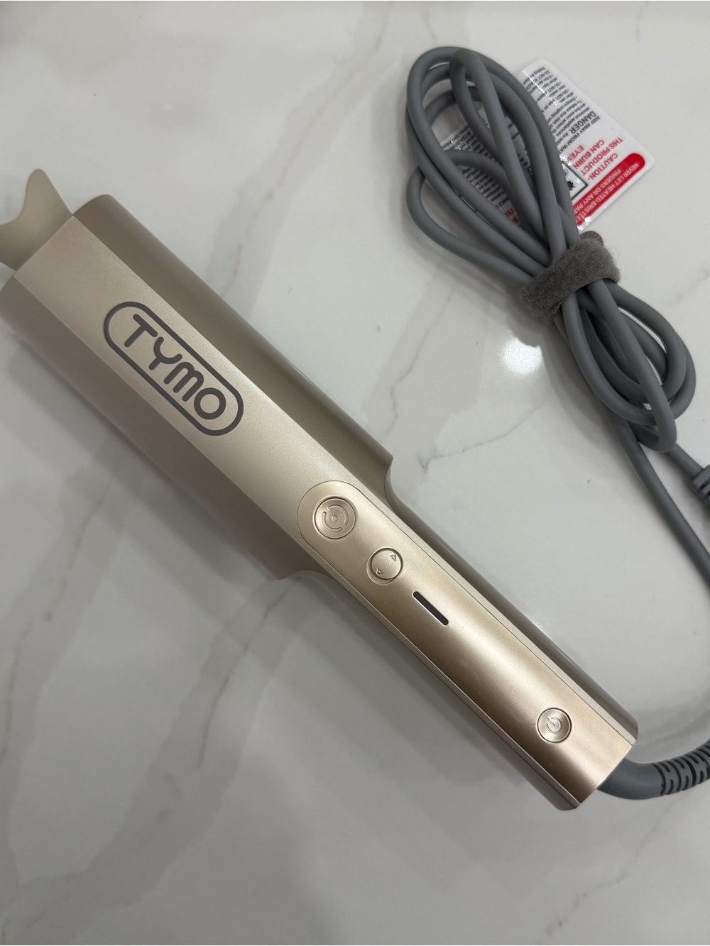 Tymo curling iron like new